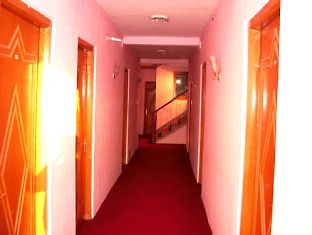 Aziz Hotel Srīnagar Kültér fotó