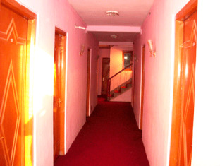 Aziz Hotel Srīnagar Kültér fotó